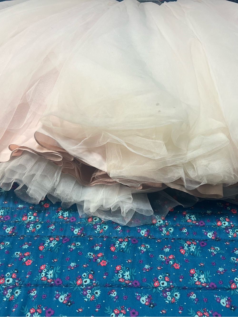 BED|STU Pink Lace Bodice Cream Tulle Heart-Back Flower Girl Dress - Picture 8 of 15